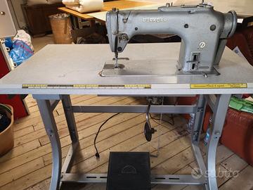 Macchina da cucire industriale Durkopp