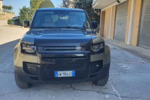 Land Rover Defender 110 3.0D I6 200 CV AWD Auto X-