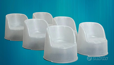 Sedie in plastica opaline