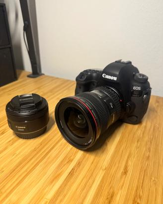 Canon Eos 6D Mark II più obiettico Canon EF 17-40