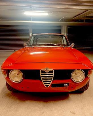 Alfa Romeo GT 1300 Scalino