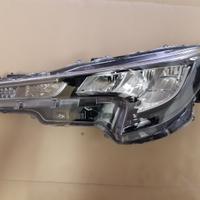 Faro toyota corolla e210 dal 2018 