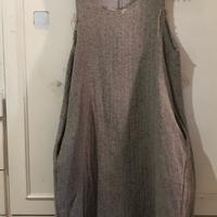 Abito smanicato casual