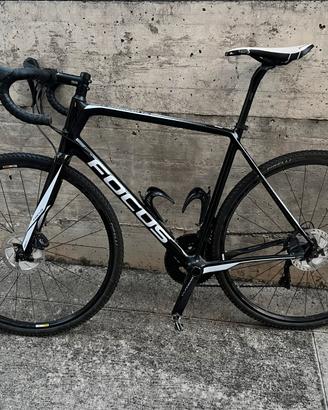 Focus Paralane Disc Ultegra