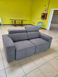 Divano con sedute estraibili