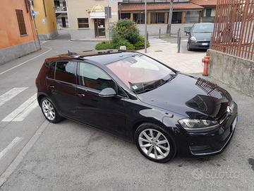 Volkswagen Golf 7 – 2.0 TDI 150 CV – Full Optional