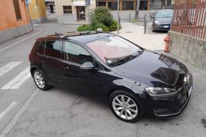 Volkswagen Golf 7 – 2.0 TDI 150 CV – Full Optional