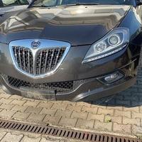 Frontale lancia delta e ricambi