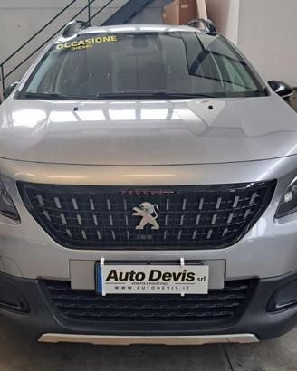 PEUGEOT 2008 100 GT Line