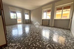 4 LOCALI A ALTAMURA