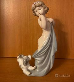 “Cagnolino indiscreto” di Lladró