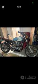 triumph boneville cafe racer