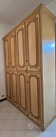 Armadio in legno massello anni 70