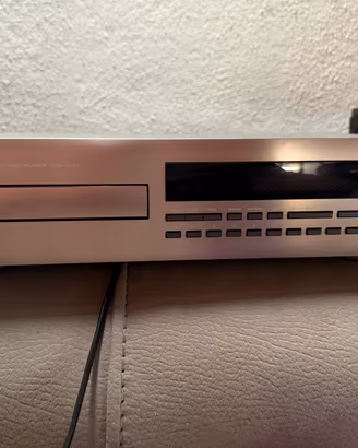 Cd player Yamaha  CDX 570
