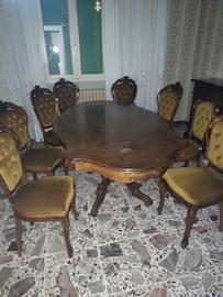 tavolo e seggiole