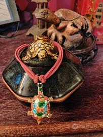 Bracciale vintage tartaruga cloisonné longevità 