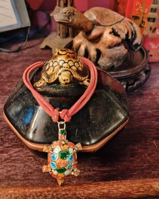 Bracciale vintage tartaruga cloisonné longevità 