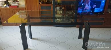 tavolo in vetro temperato 