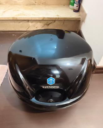 Bauletto originale Piaggio 32 litri nero lucido