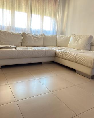 Divano in VERA pelle colore bianco