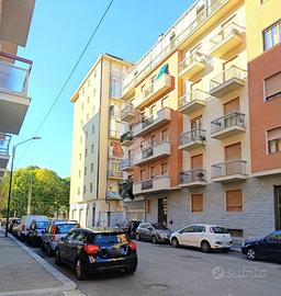 2 LOCALI A TORINO