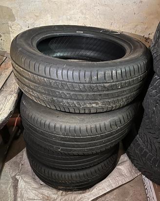 4 Gomme Michelin estive 225/55/R18 98v