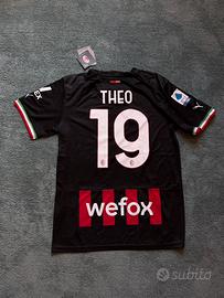 maglia theo milan