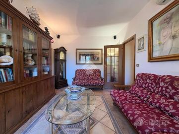VILLA A SCHIERA A BUDRIO