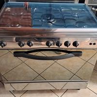 cucina a gas INDESIT 5 fuochi forno da 80cm a gas