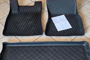 Tappetini gomma Mercedes GLA 