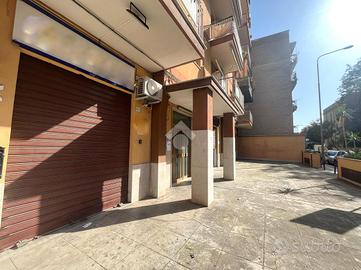 MAGAZZINO A PALERMO