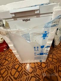 Congelatore nuovo in scatola