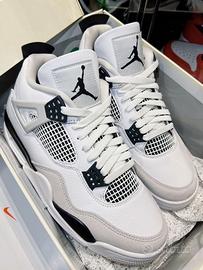 Originale_Air Jordan 4 Retro Military Black EU 39