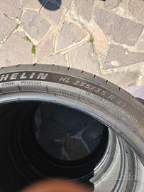 Gomme Michelin pilot sport 5 255 /35 101Y   r 21