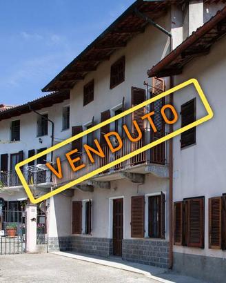 Villa di 165 m² con 5 locali a Castagneto Po