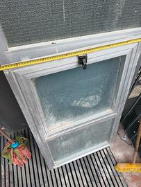 Finestra in alluminio