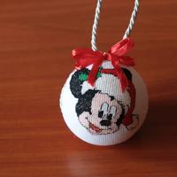 ✨ Palline di Natale Disney a Punto Croce – Un Magi