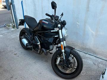 DUCATI MONSTER 797
