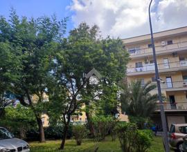 5 LOCALI A NAPOLI