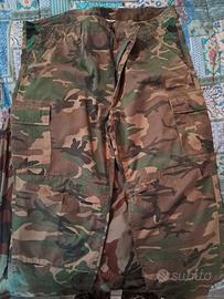 pantaloni militari