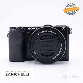 Sony A6000 + 16-50 4512 Scatti Usato (G938)