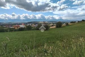 TER. RESIDENZIALE A MONTALTO UFFUGO
