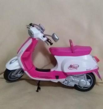Modellino Vespa Winx usata (gioco per bambole)