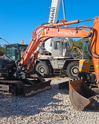 escavatore hitachi zx85