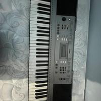 Tastiera da 61 tasti YAMAHA