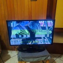 TV SAMSUNG 28 pollici per ricambi 