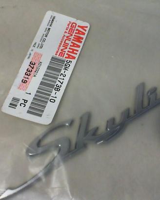 ADESIVO EMBLEMA SKYLINER YAMAHA 5gm2173b1000