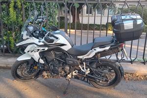 Benelli TRK 502X