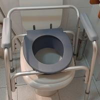 ALZA WATER COMODA regolabile con braccioli