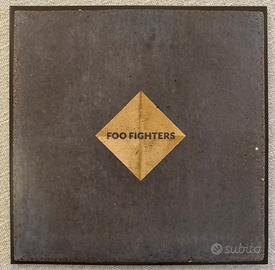 Foo Fighters - Concrete and Gold
